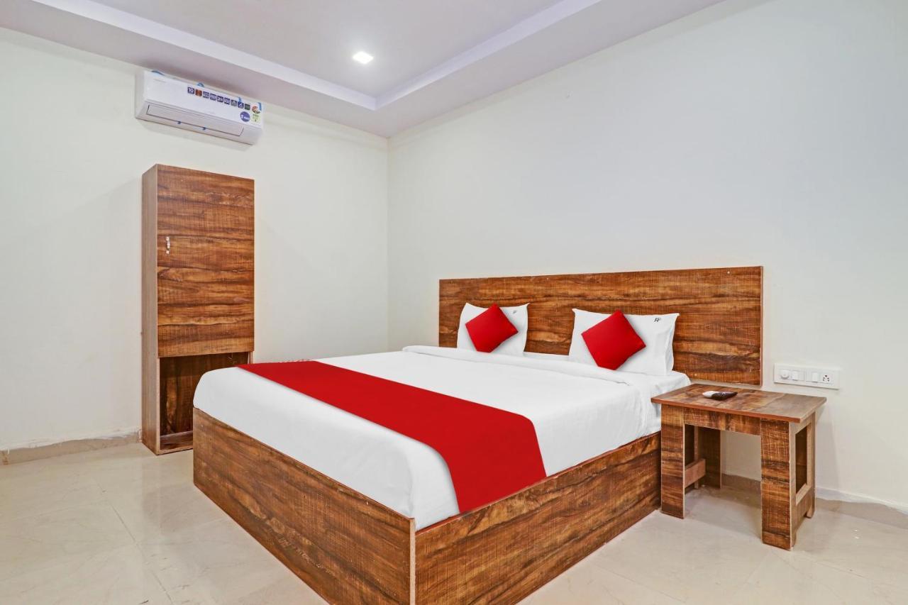 Hotel O R Square Inn حيدر أباد المظهر الخارجي الصورة