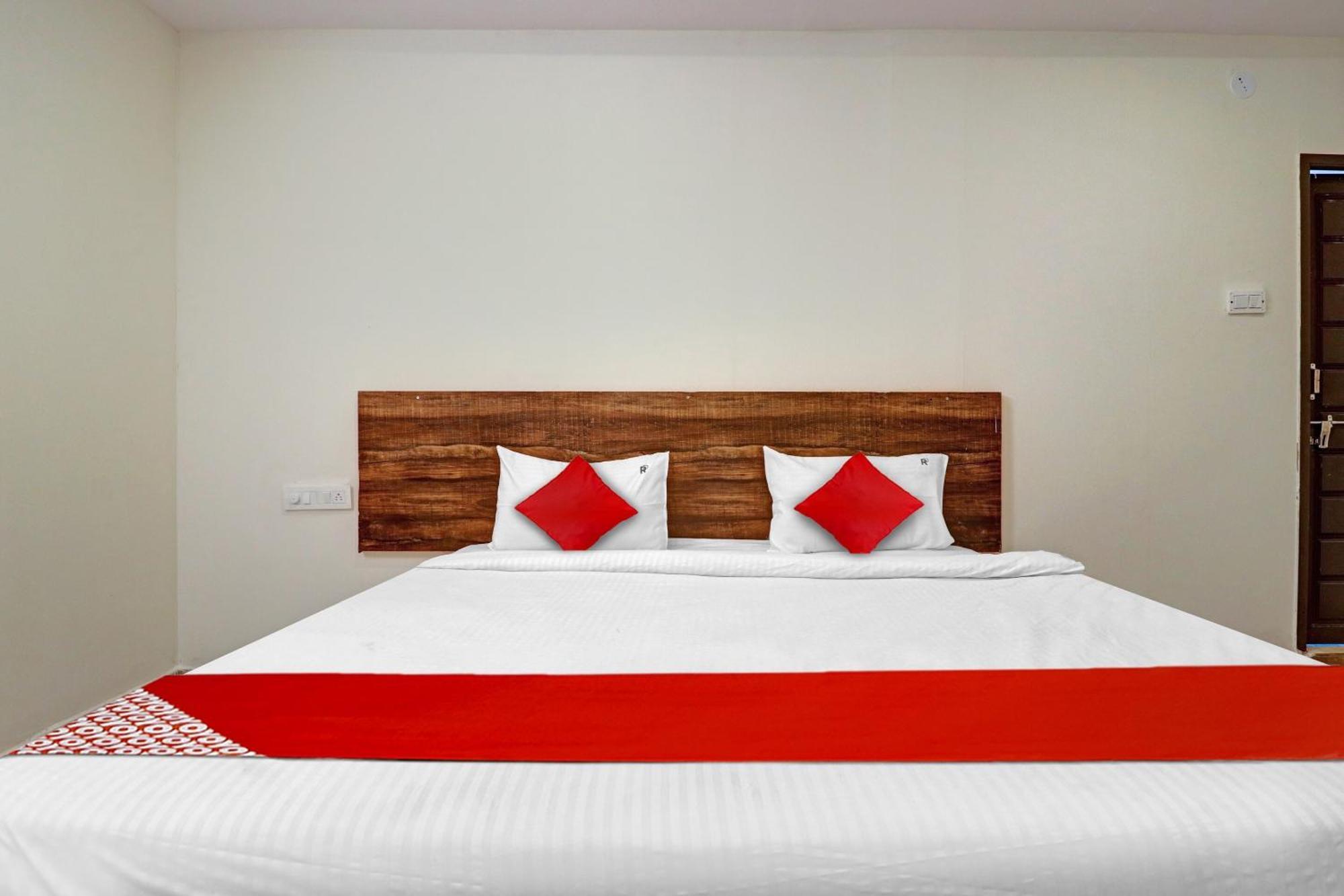 Hotel O R Square Inn حيدر أباد المظهر الخارجي الصورة