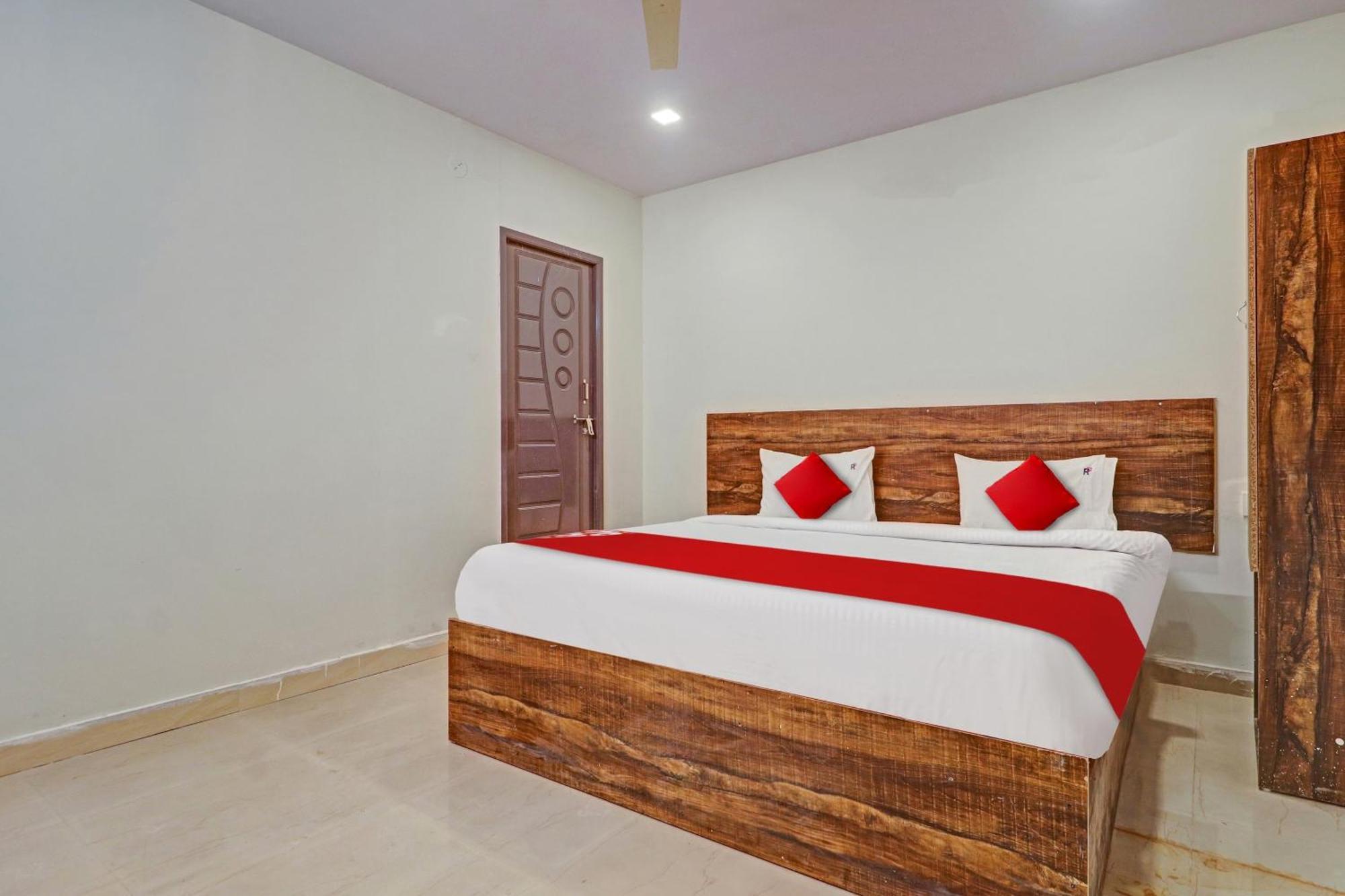 Hotel O R Square Inn حيدر أباد المظهر الخارجي الصورة