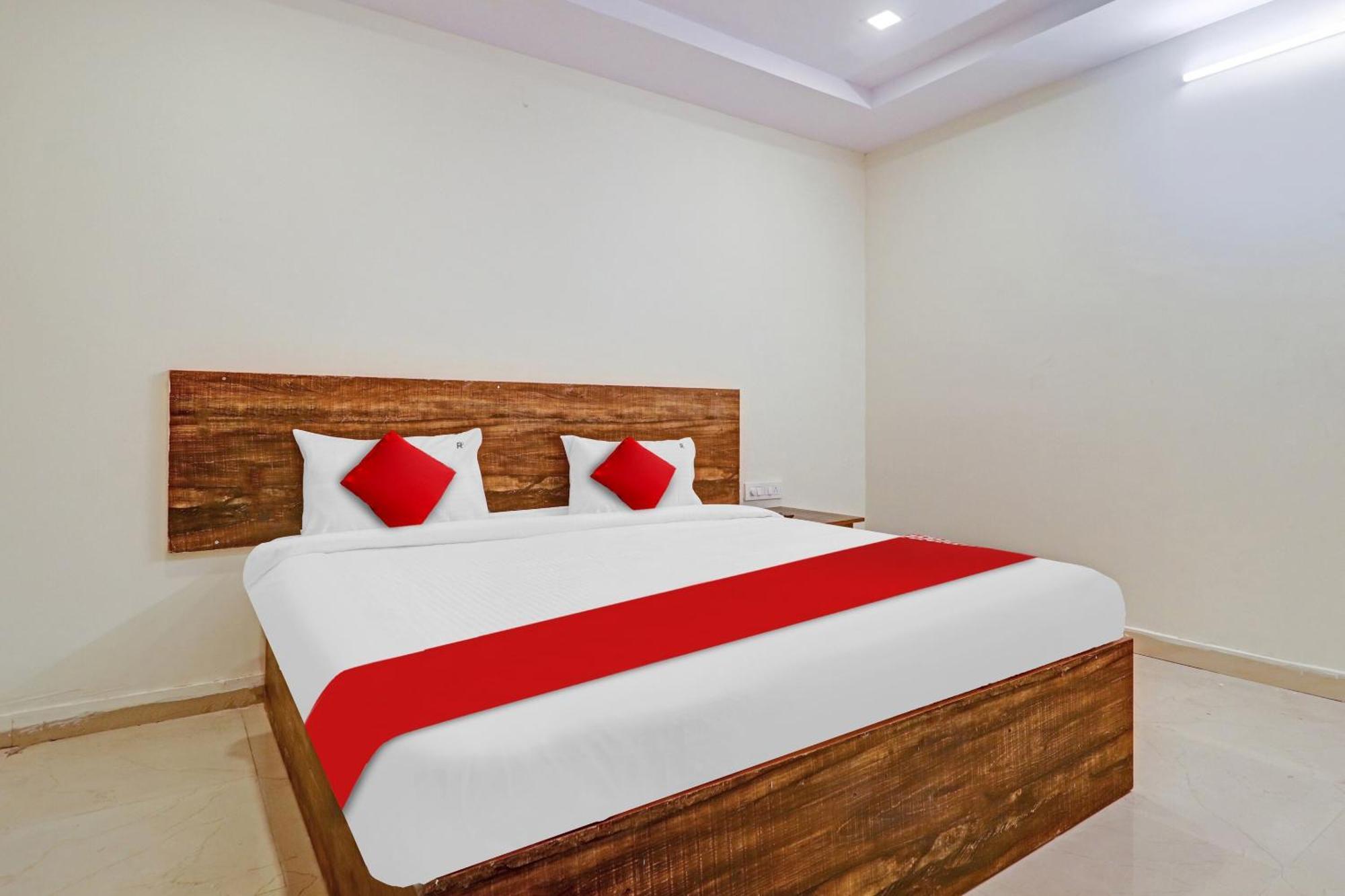 Hotel O R Square Inn حيدر أباد المظهر الخارجي الصورة
