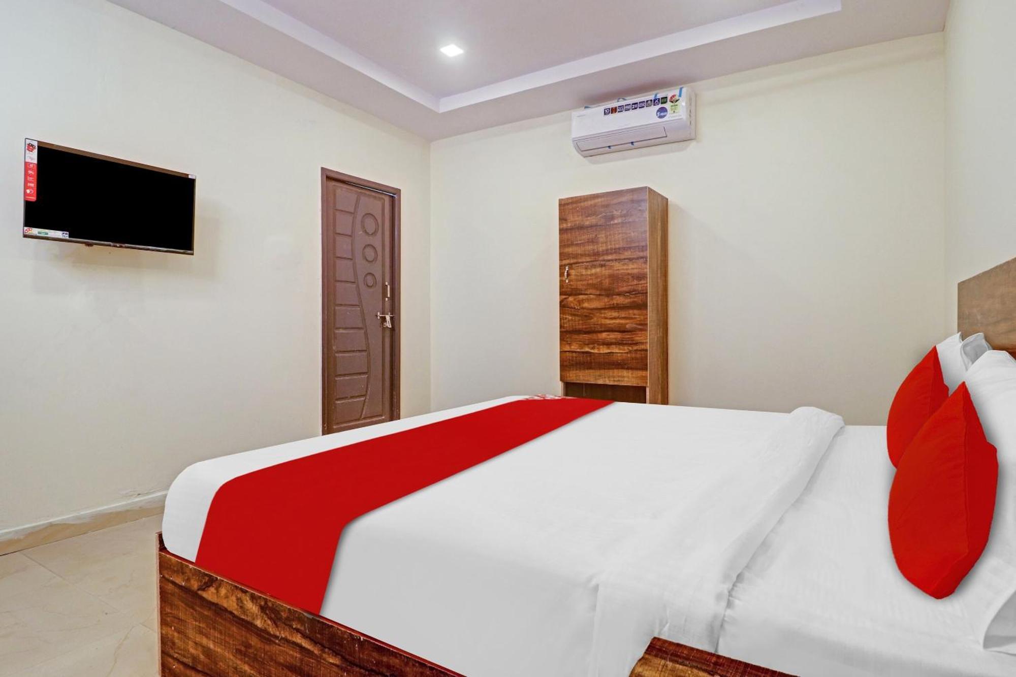 Hotel O R Square Inn حيدر أباد المظهر الخارجي الصورة