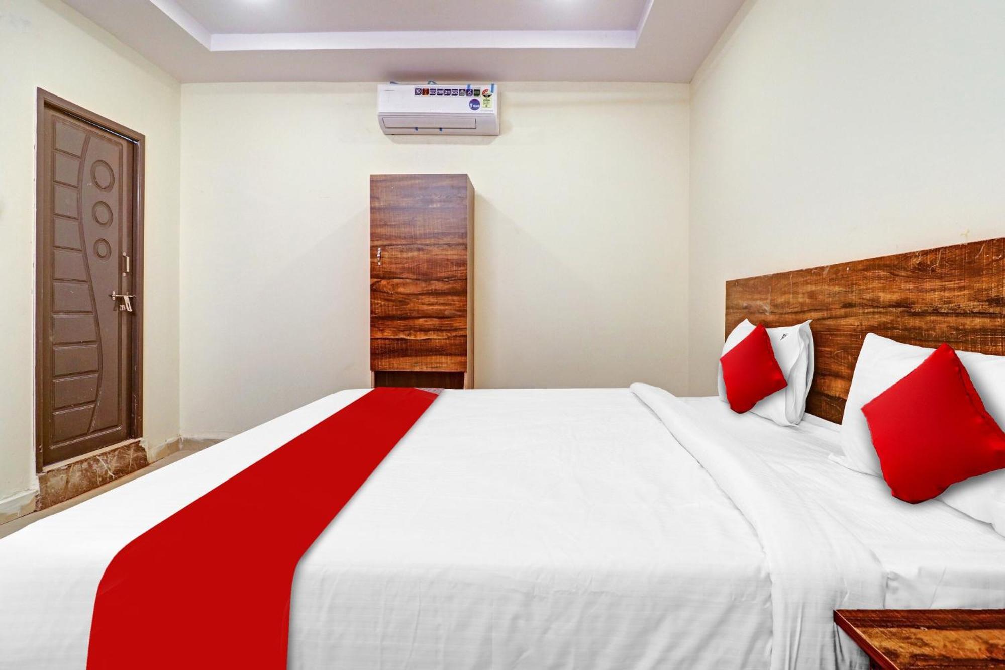Hotel O R Square Inn حيدر أباد المظهر الخارجي الصورة